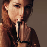MAZE - Hand Bracelet Harness Black TESTER · Bijoux Indiscrets Tester