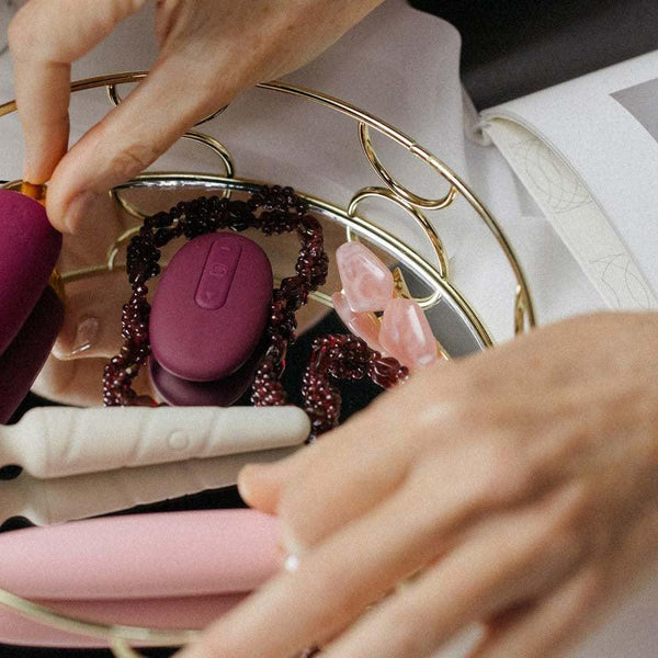 Ein sexy DIY: Wie man einen Bullet Vibrator benutzt - Bijoux Indiscrets Ein sexy DIY: Wie man einen Bullet Vibrator benutzt - Bijoux Indiscrets