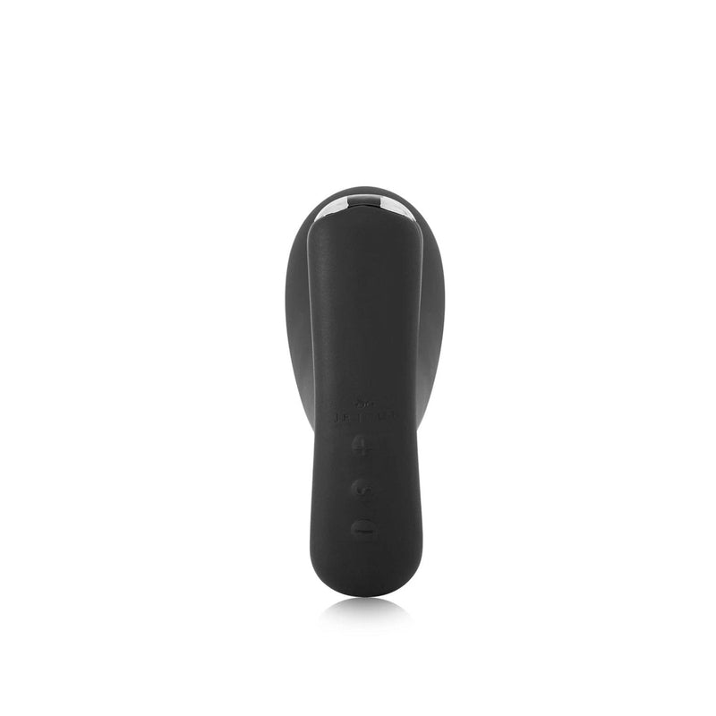NUO vibrating butt plug · JeJoue
